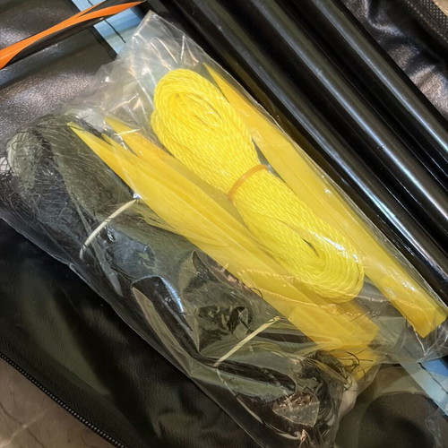 Badminton set 4 rackets with net and carrying case new