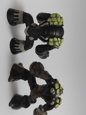 Gormiti figures like new