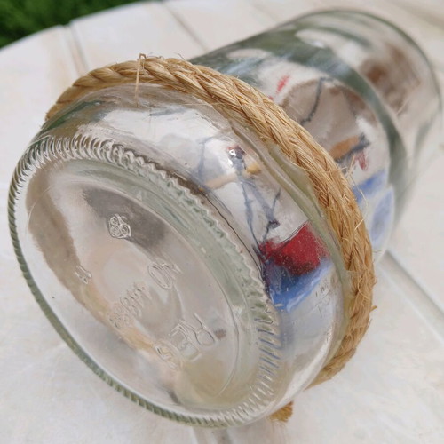 Ship in a bottle like new, glass