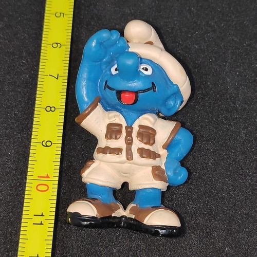 Smurf Explorer Schleich figure like new