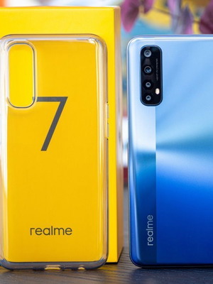 Realme 7 8GB/128GB Mist Blue smartphone like new