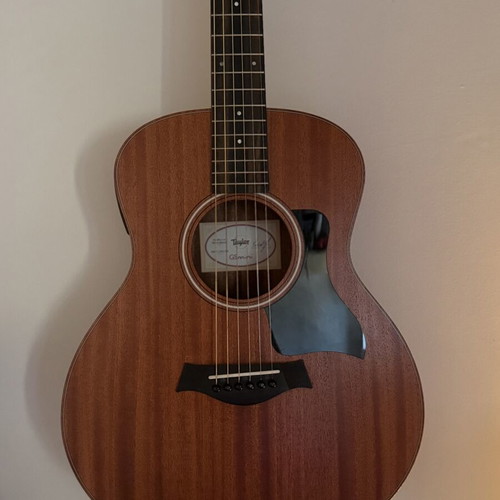Taylor GS Mini-e Mahogany 2025 acoustic guitar, natural