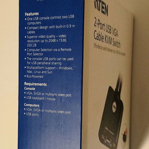 ATEN CS22U 2-Port USB VGA KVM Switch like new