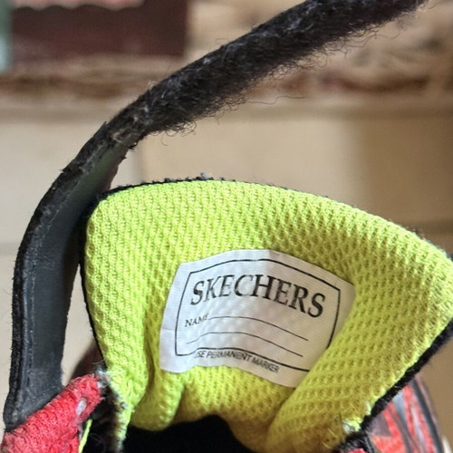 Skechers light-up sneakers size 25, multicolor