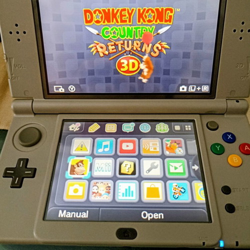 Donkey Kong Country Returns 3D Nintendo 3DS game like new