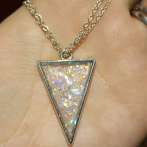 Handmade necklace new, silver with double chain and resin