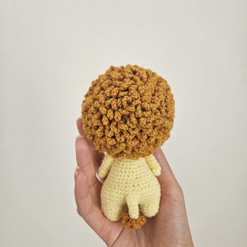 Crochet small lion handmade