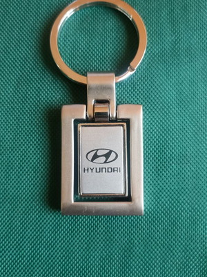 Vintage Hyundai spinning keychain, New Old Stock, heavy metal 38g