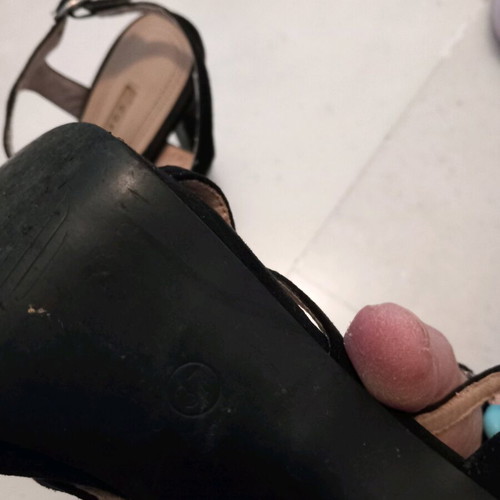 Corina high heel sandal like new, black size 37