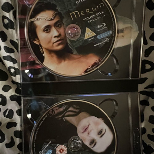 Merlin Complete Season 5 Blu-Ray like new