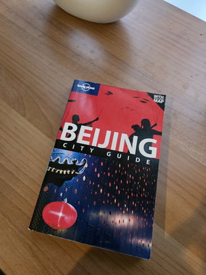 Beijing City Guide Lonely Planet σαν καινούργιο, 8η έκδοση 2010, αγγλικά