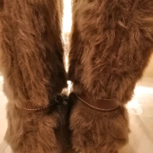 Children's boots used with brown synthetic fur, size 29