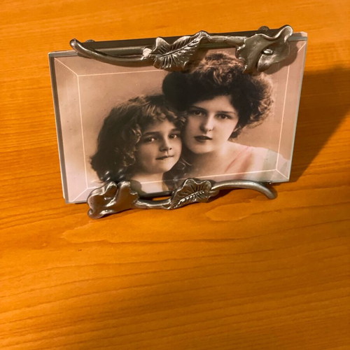 Vintage frame new in its box