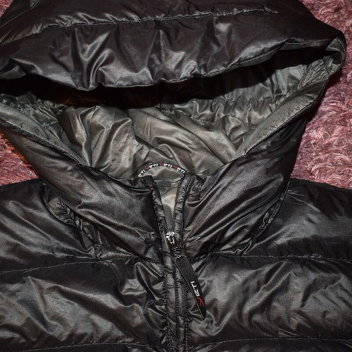 Yeti down light women jacket size XS used, black