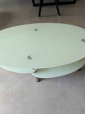 Coffee table used