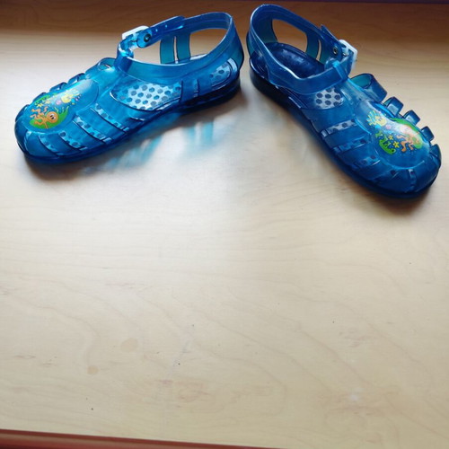 Silicone sandals size 35 like new, blue