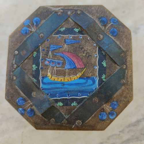Wooden hexagonal box with handpainted vintage design