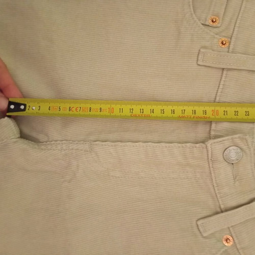 Levi's winter corduroy bell-bottom pants like new, beige, medium