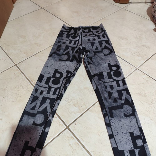 Adidas leggings for girls size XS like new