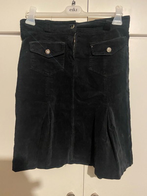 Corduroy midi skirt like new, black, size M