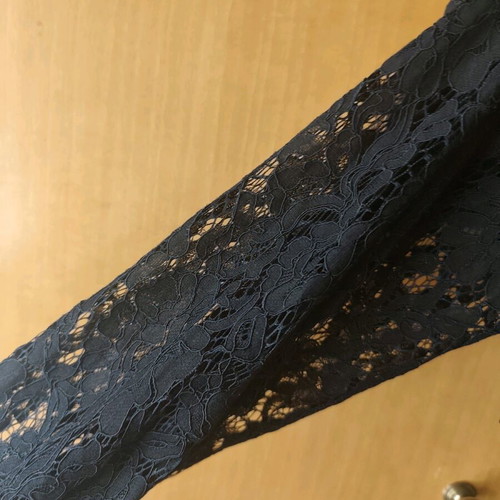Mohito black lace top new, size 40