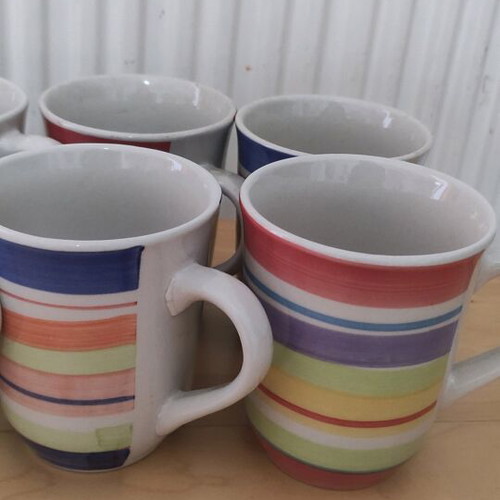 Mugs used, pack of 6 in beige and blue tones