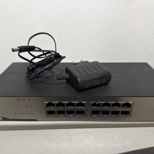 D-link Giga Switch 16G like new