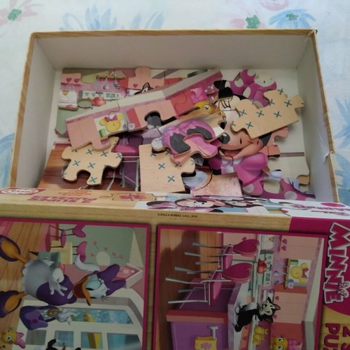 Puzzle Minnie Happy Helpers wooden like new, 2x25 pieces, Educa