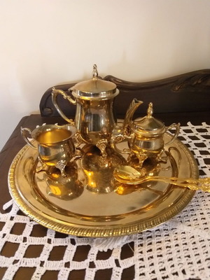 Gilded coffee set antique style, 6 pieces, like new