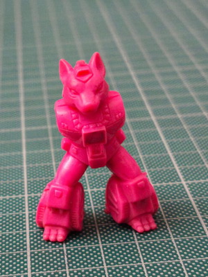 Teratomachos pink fox figure without hands used