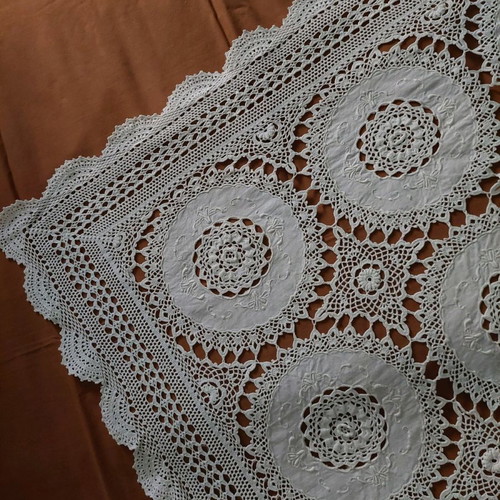 White knitted blanket with embroidery and lace, new, 220x270cm