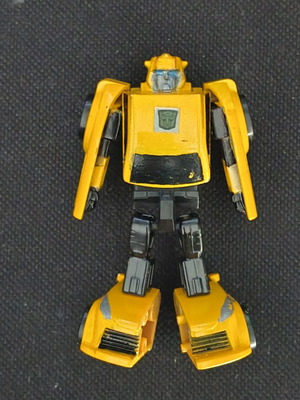 Transformers Legends Bumblebee figure, custom, transformable, official