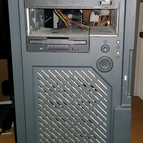 Used computer with Pentium E5300, 6GB RAM, Foxconn P43A motherboard