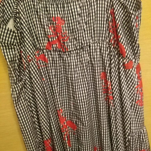 Summer dress with lobster print, like new, sizes XL and XXL