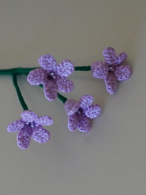 Πλεκτό μπουκέτο με μωβ λουλούδια καινούργιο