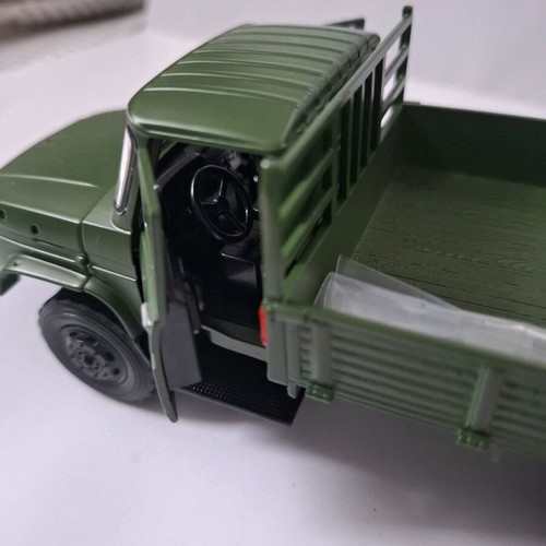 FAW Jiefang CA141 military toy truck like new, scale 1:36, metal and plastic