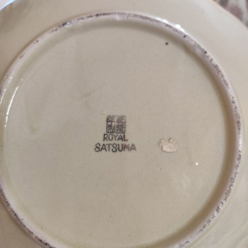 Royal Satsuma decorative collection used, hand painted, excellent condition