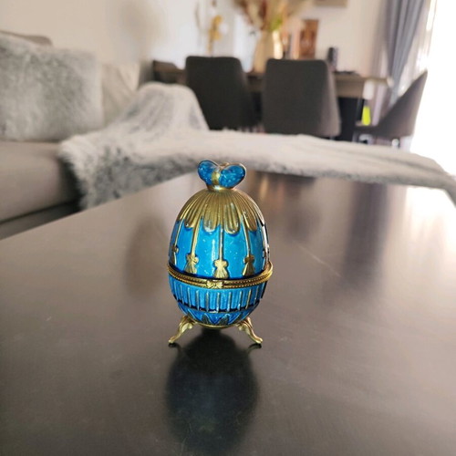Porcelain jewelry box egg used, vintage, blue and gold
