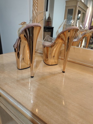 Pleaser USA shoes size 42 like new
