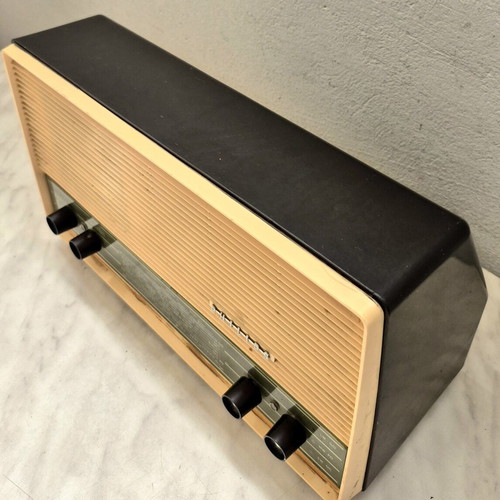 Philips vintage radio