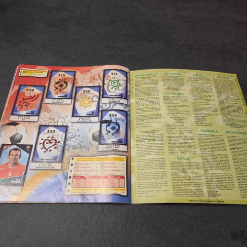 Euro 2004 Panini Sticker Album used, 90 of 334 stickers completed