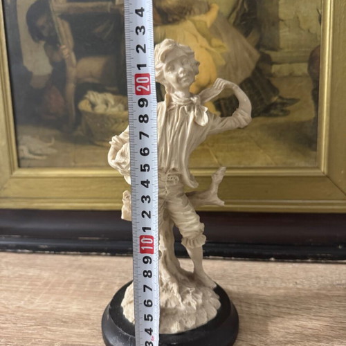 Figurine used, beautiful
