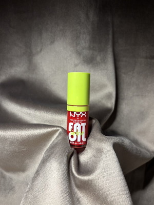 Nyx Fat Oil Lip Oil for Nourishing, High Pigment, Non-Sticky Shine