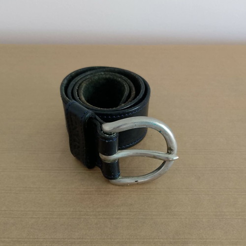 Leather belt dark blue with metal buckle, like new, size 75 cm