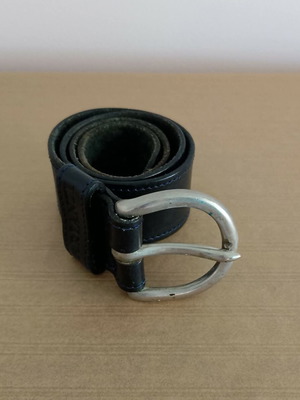 Leather belt dark blue with metal buckle, like new, size 75 cm