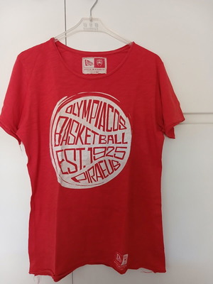 T-shirt του Ολυμπιακού σαν καινούργιο, μέγεθος medium