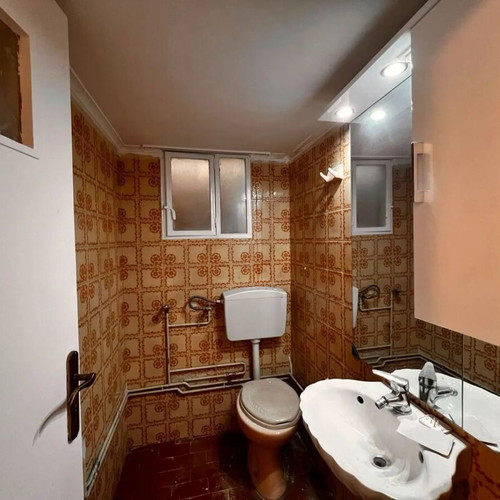 Apartment 115 sqm in Nikaia with 3 bedrooms and balconies