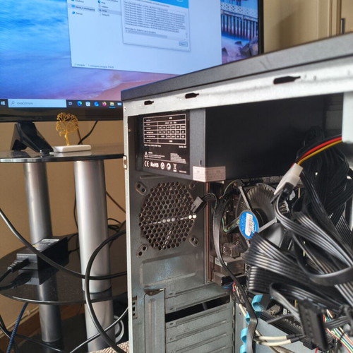 Desktop PC Intel i3 8GB DDR3 RAM 500GB HDD Windows 10 Pro used