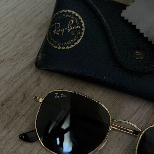 Ray-Ban Octagonal sunglasses black with gold like new with case and cloth