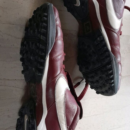 Nike Ronaldinho Limited Edition Athletic Shoes Size 43 Like New Brown Red